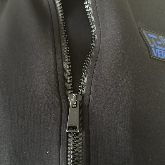 Versace women’s track jacket size 3 - Picture 6 of 6